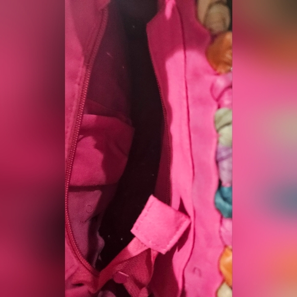 Woven Corn husk rainbow tote bag with wooden circle handles. NWOT - Picture 8 of 8